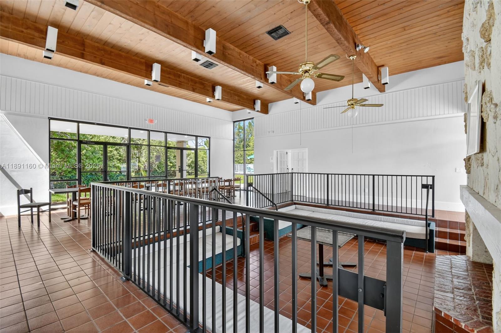 19220 NE 25th Ave # 274B