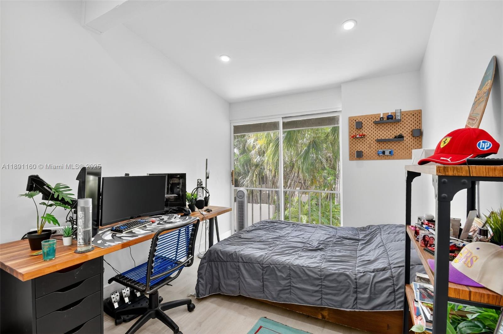 19220 NE 25th Ave # 274B