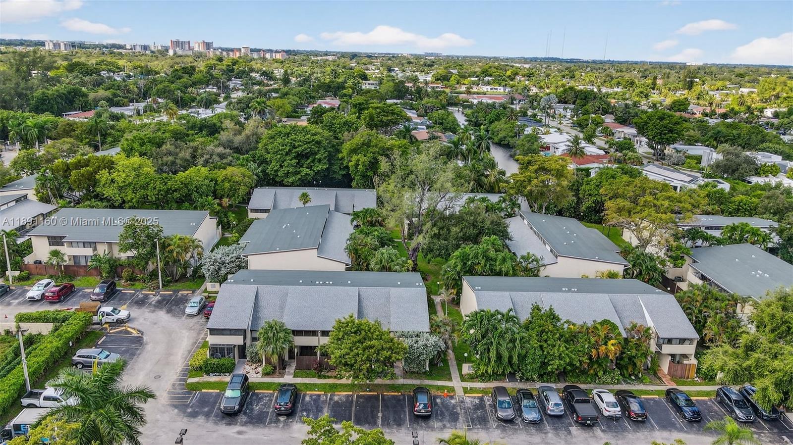 19220 NE 25th Ave # 274B