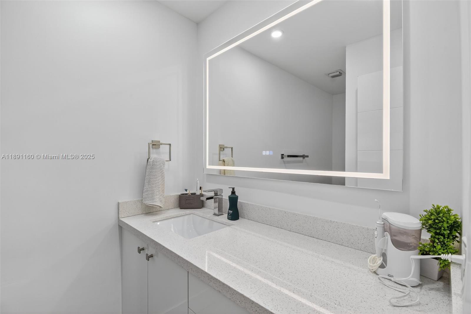 19220 NE 25th Ave # 274B