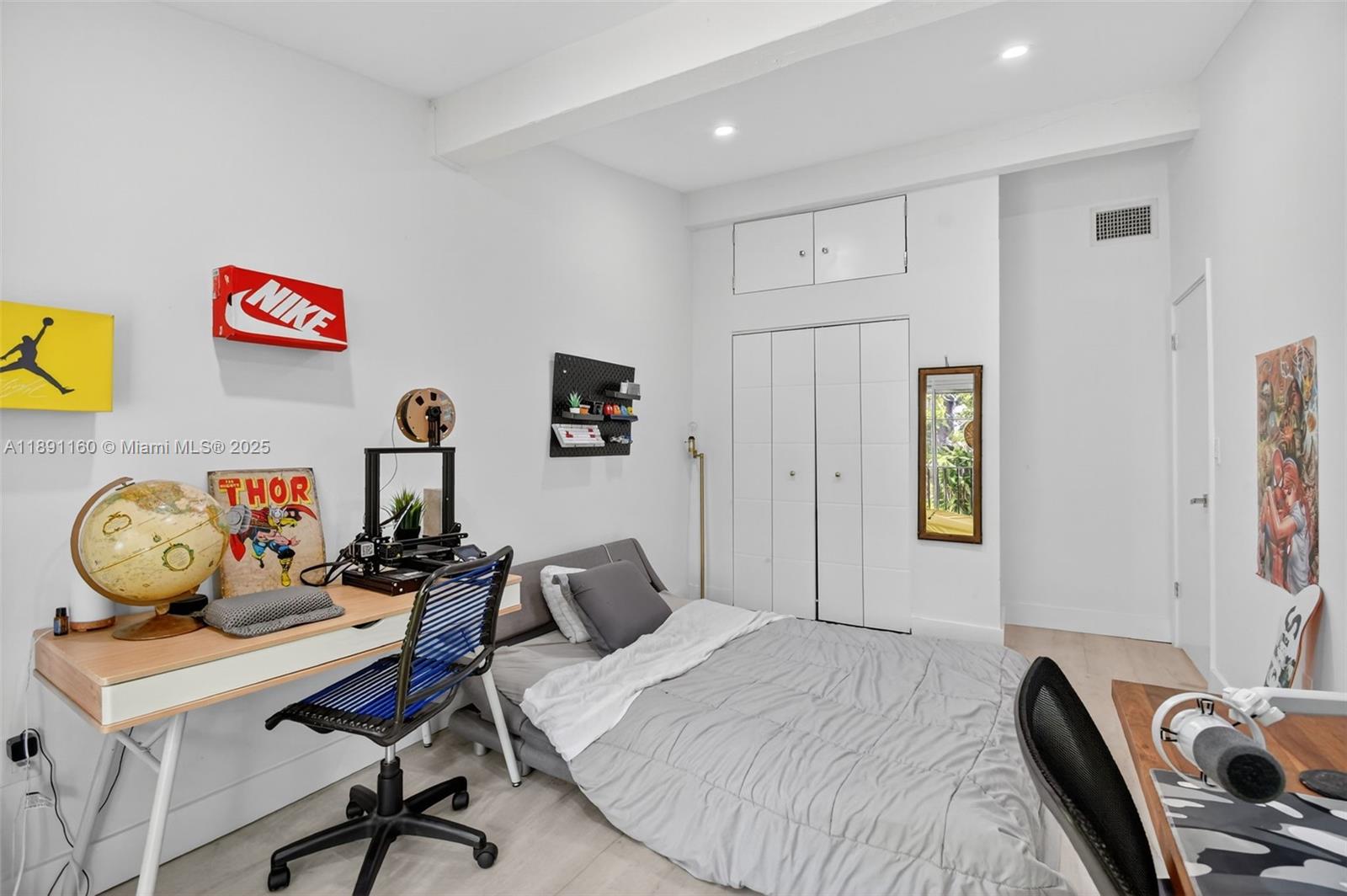 19220 NE 25th Ave # 274B