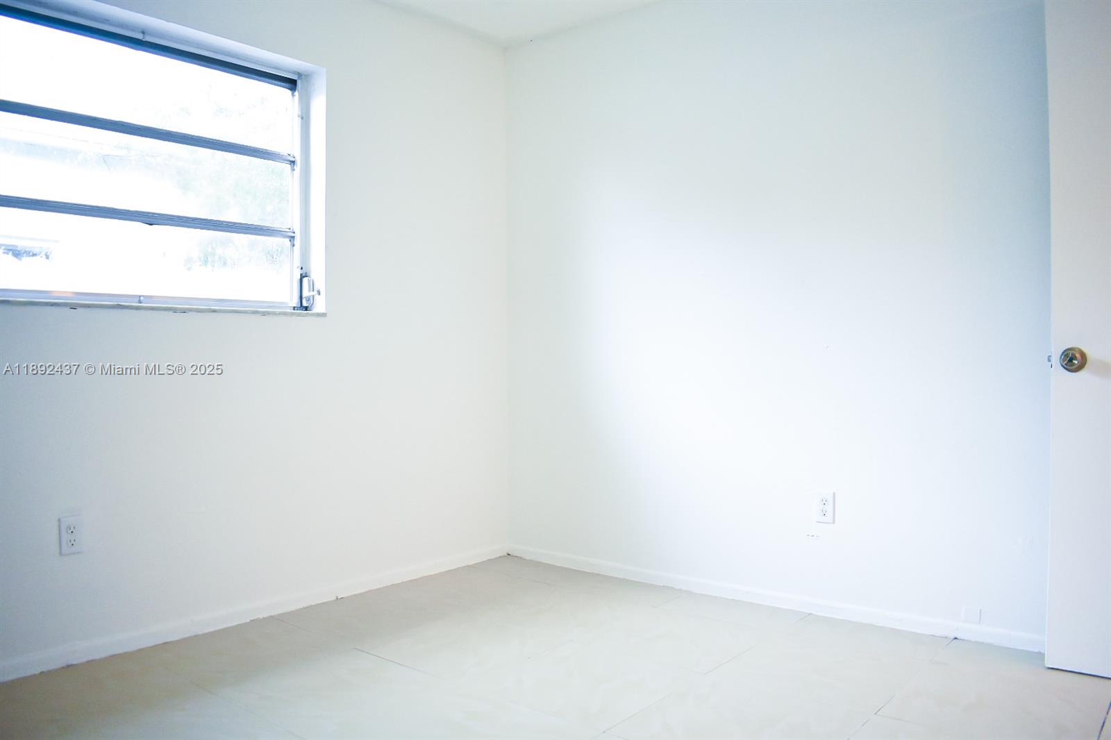 2265 NW 98th St # 2265