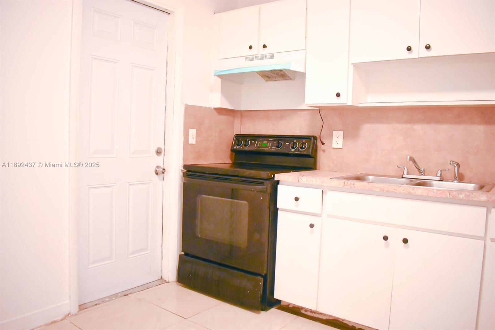 2265 NW 98th St # 2265