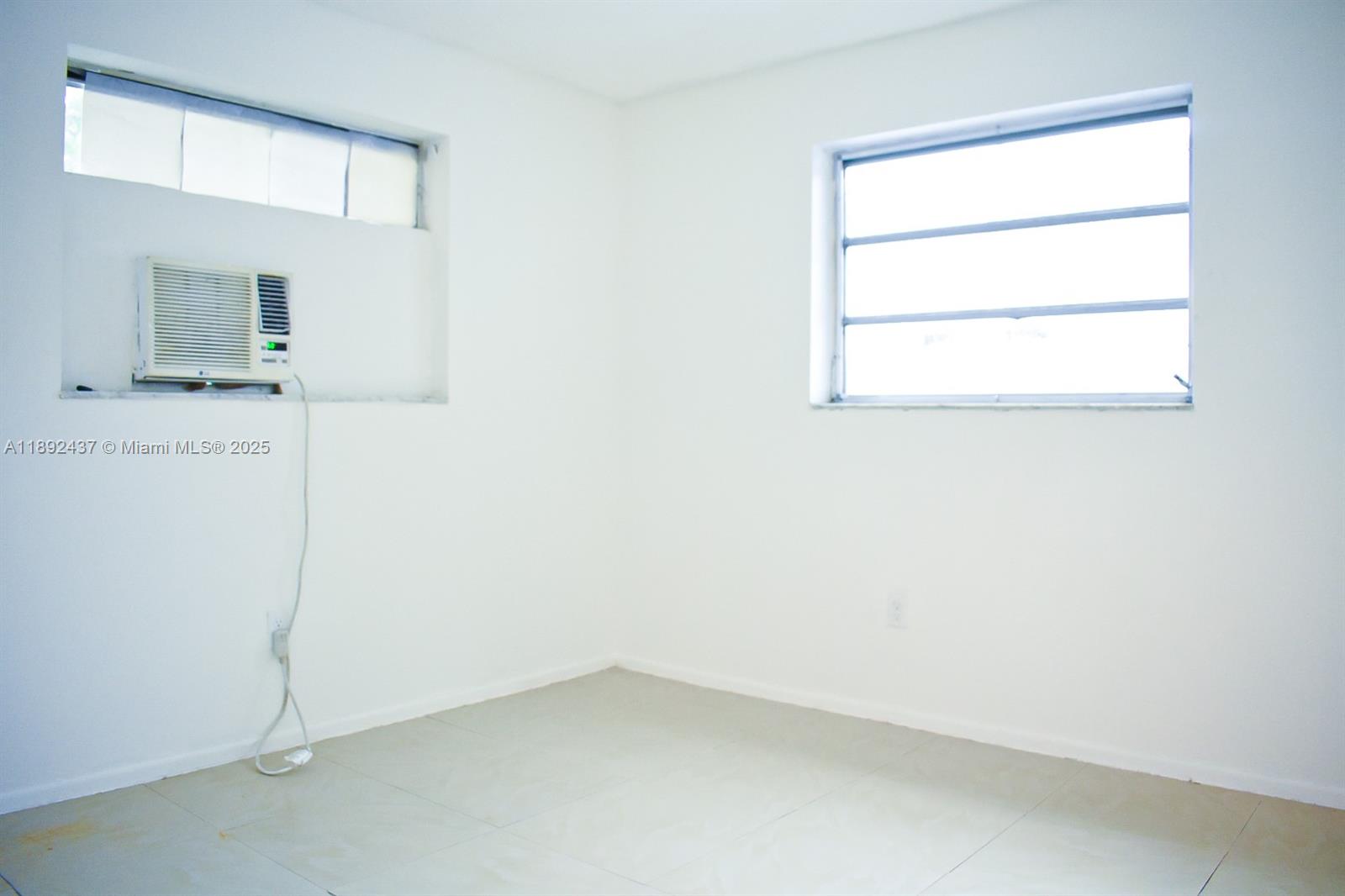 2265 NW 98th St # 2265