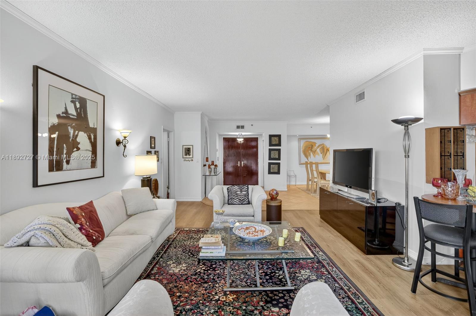 20281 E Country Club Dr # 210