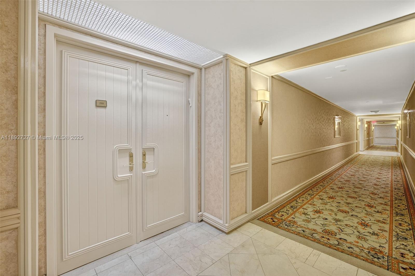 20281 E Country Club Dr # 210