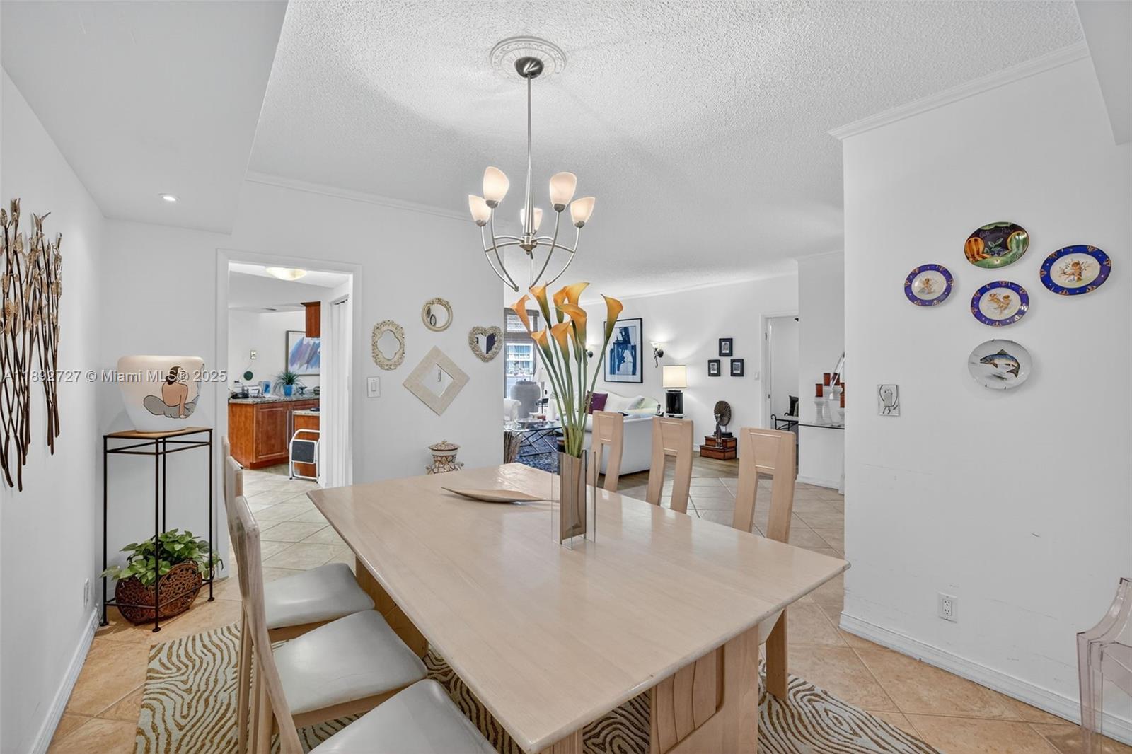 20281 E Country Club Dr # 210