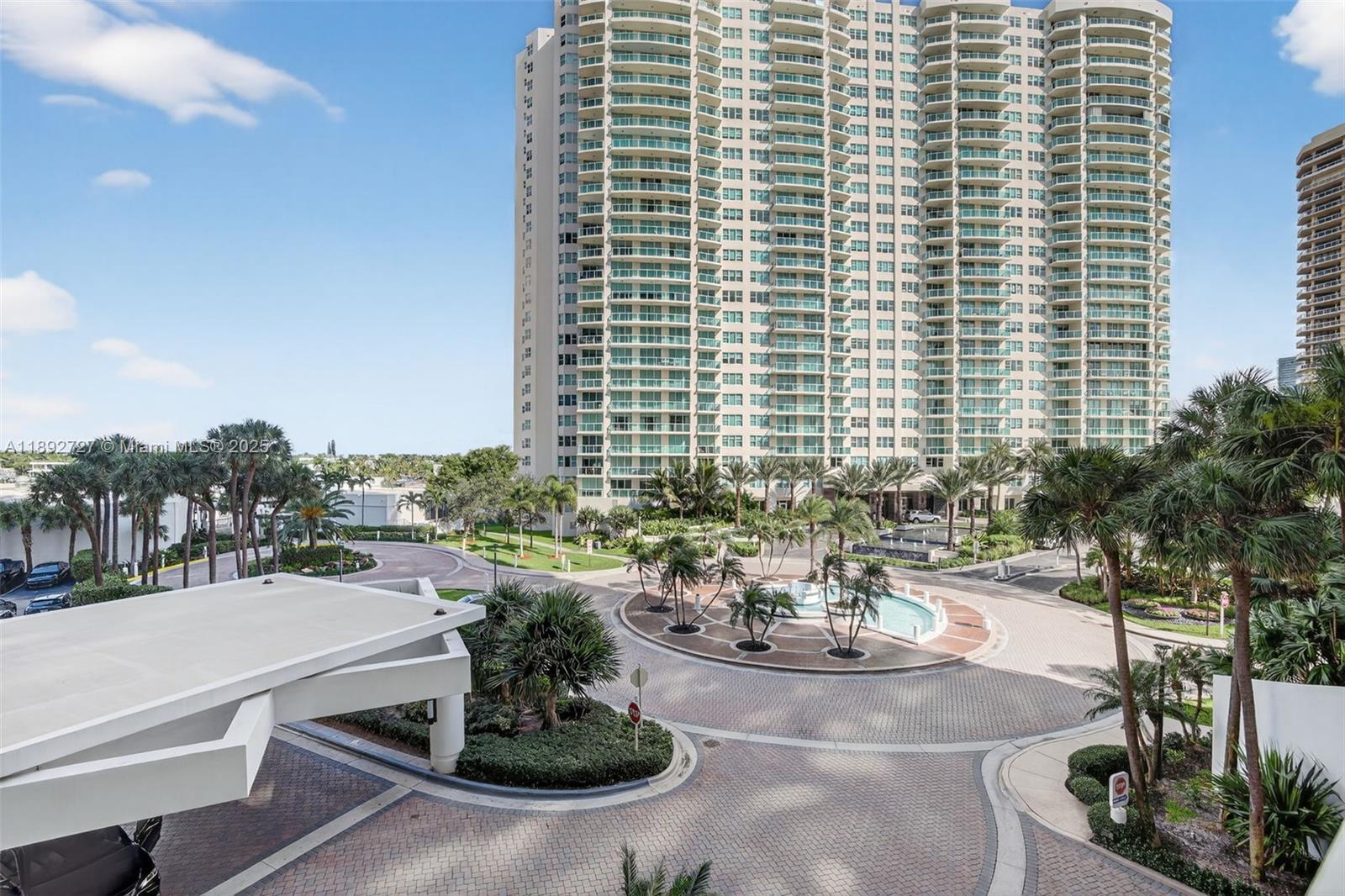 20281 E Country Club Dr # 210