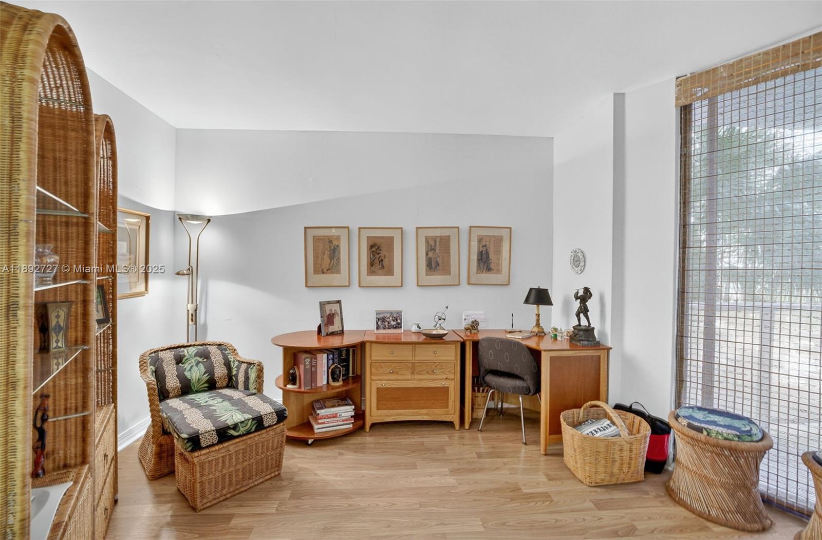 20281 E Country Club Dr # 210