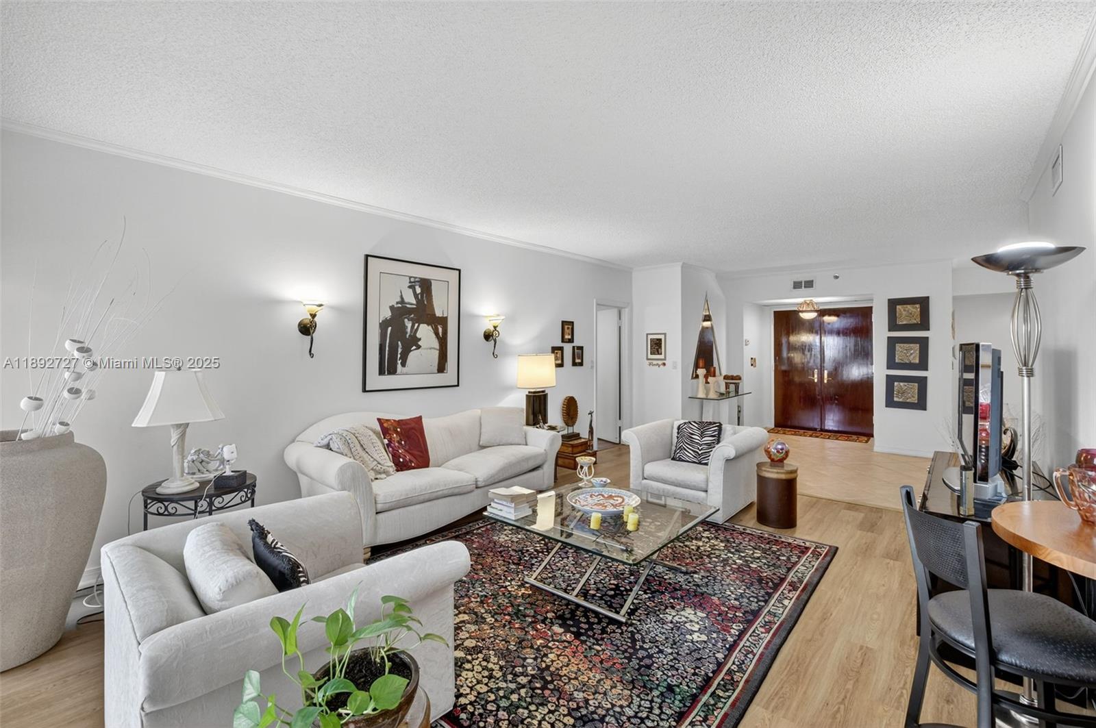 20281 E Country Club Dr # 210