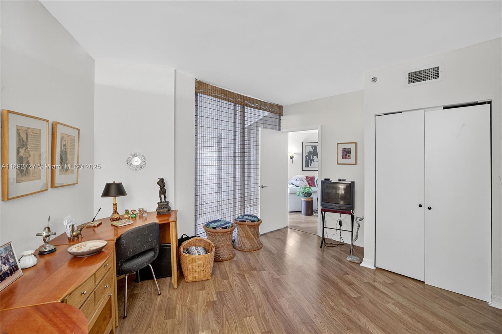 20281 E Country Club Dr # 210