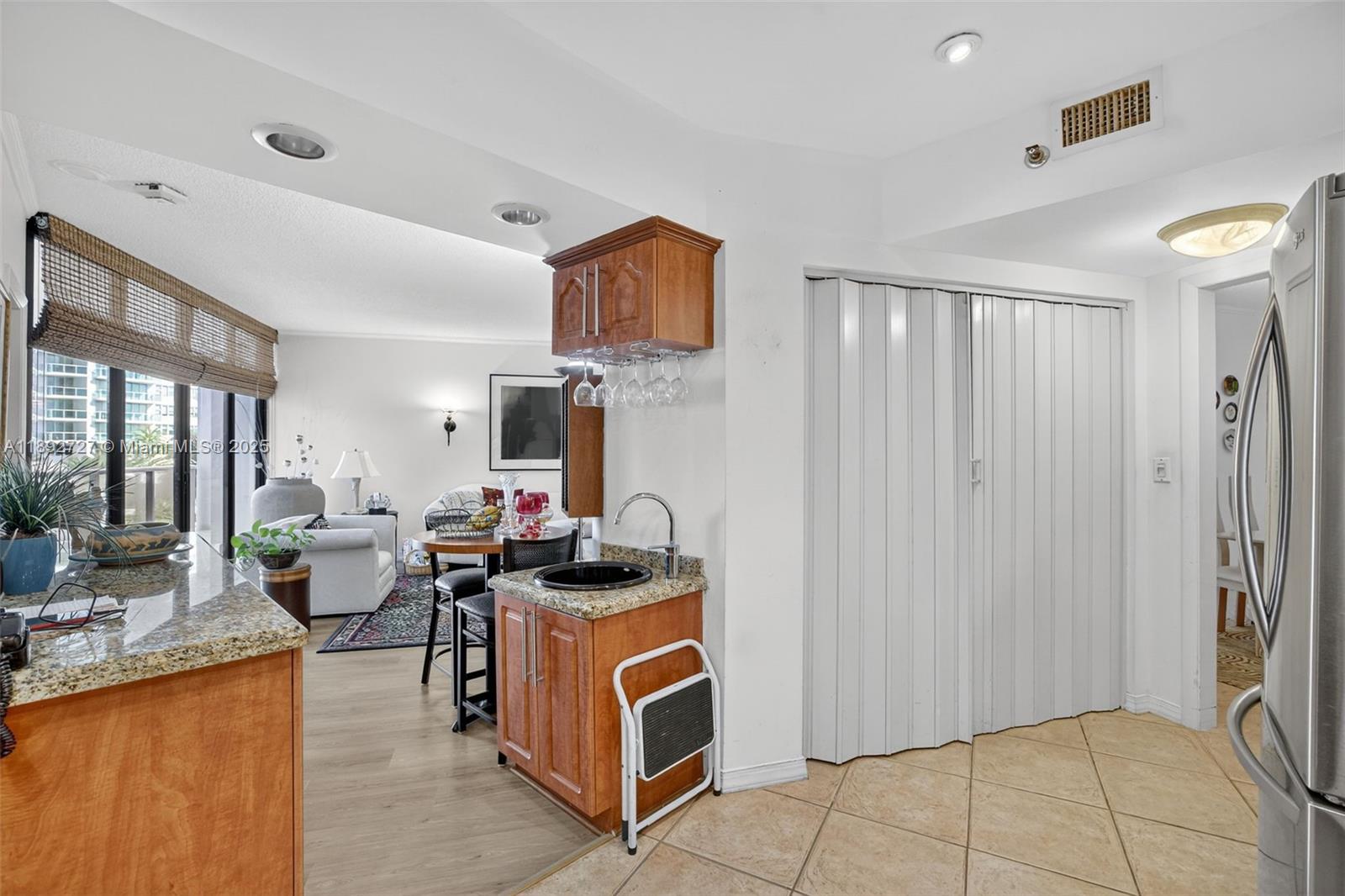 20281 E Country Club Dr # 210