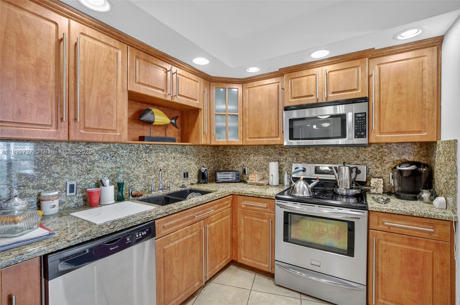 20281 E Country Club Dr # 210