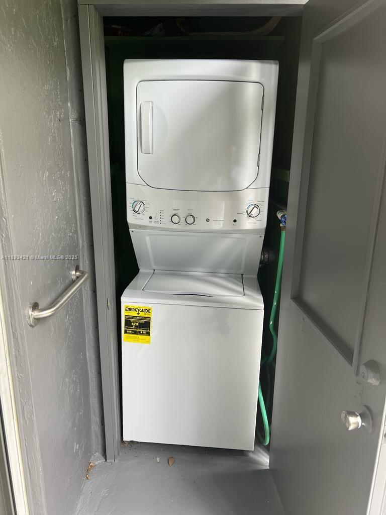 2670 W 76th St # 101