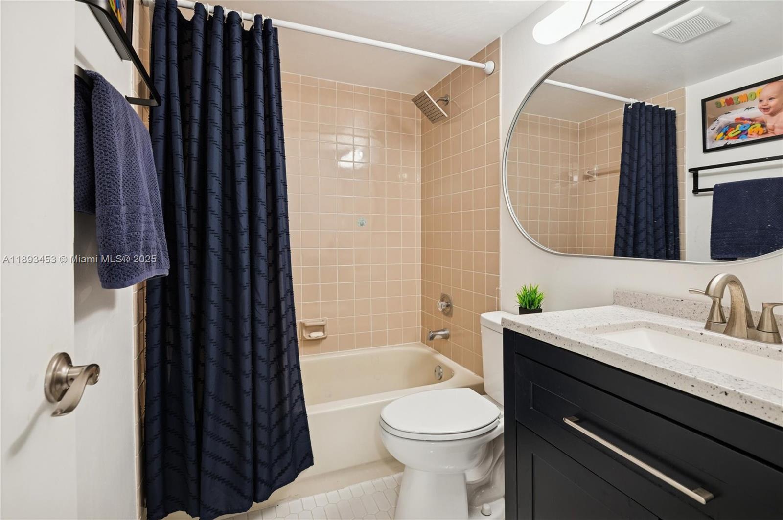 7675 NW 79th Ave # 209