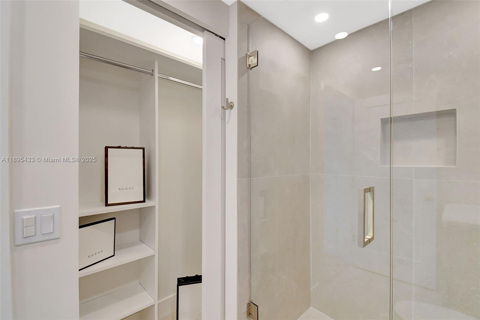 3370 Hidden Bay Dr # 812