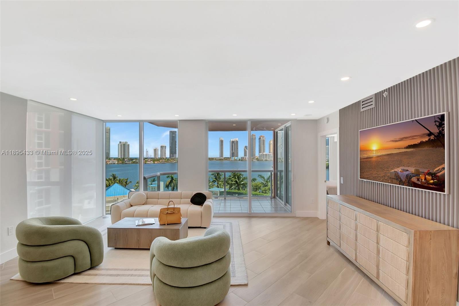 3370 Hidden Bay Dr # 812