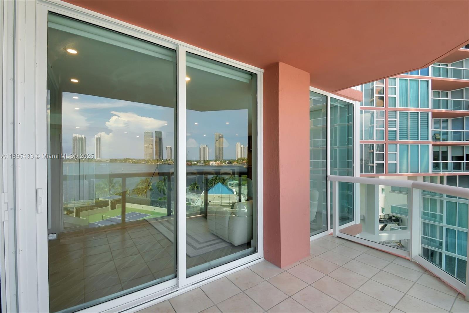 3370 Hidden Bay Dr # 812