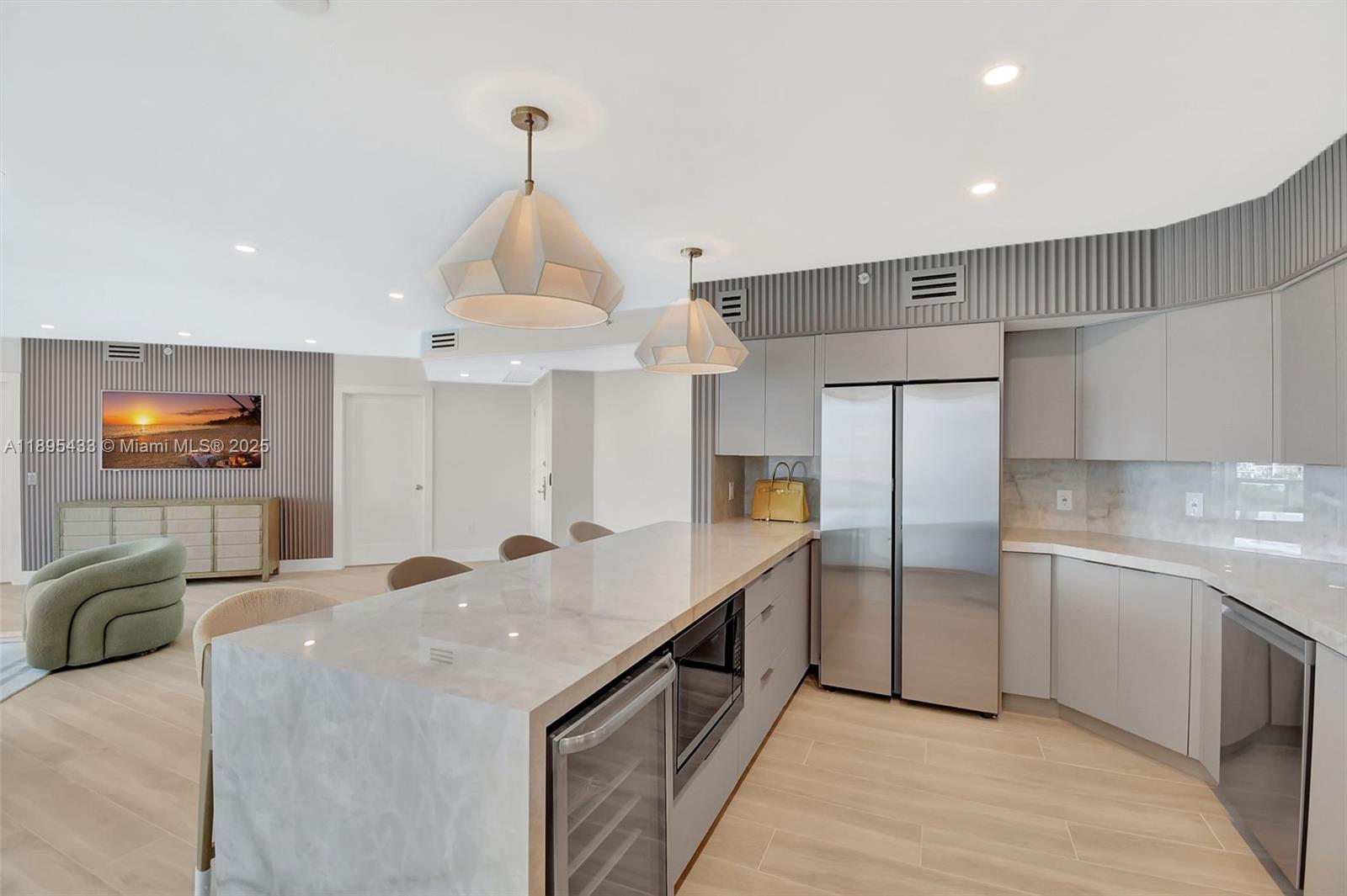 3370 Hidden Bay Dr # 812