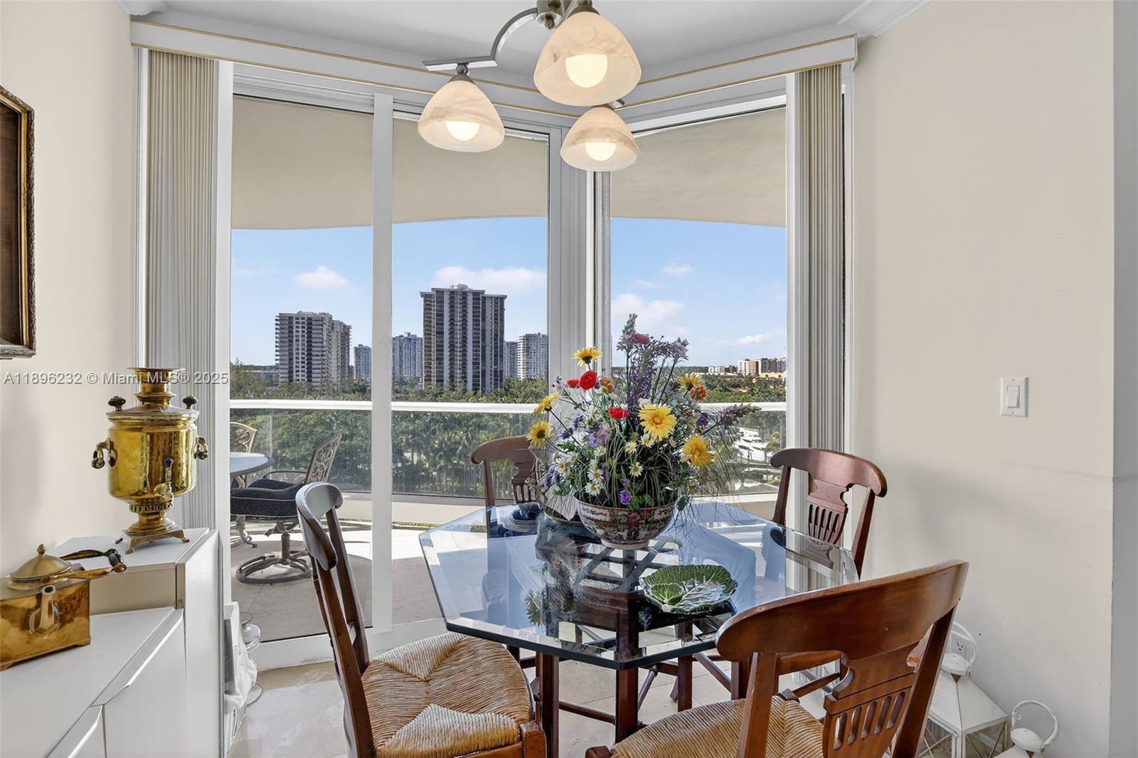 7000 Island Blvd # 903