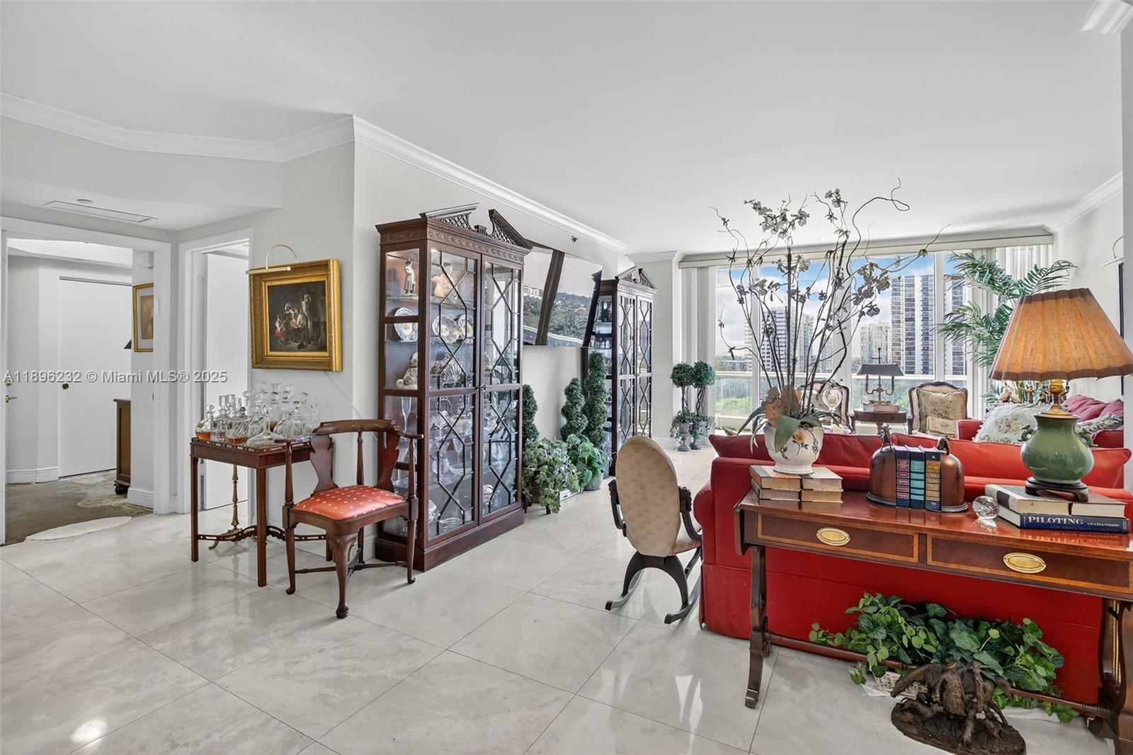 7000 Island Blvd # 903