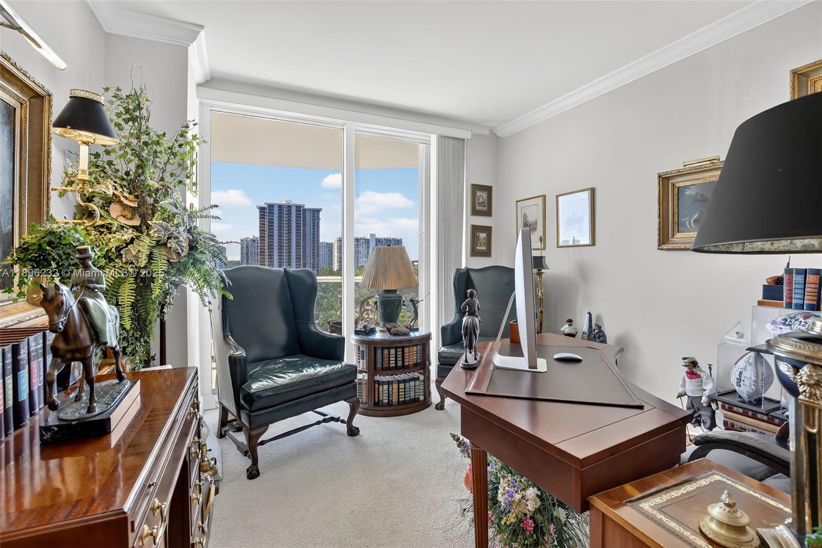 7000 Island Blvd # 903