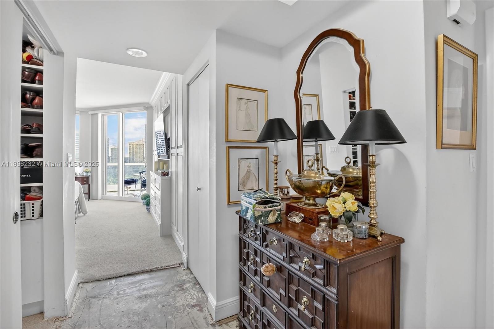 7000 Island Blvd # 903