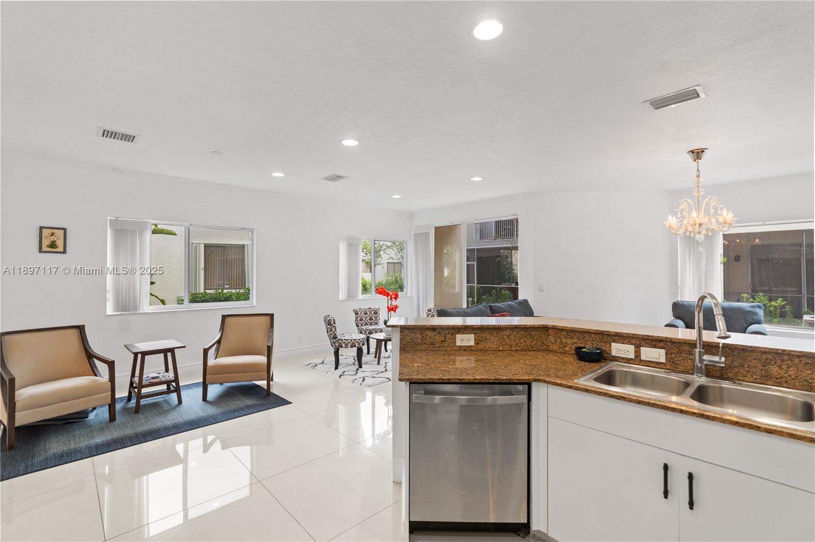 21396 Marina Cove Cir # J Unit: 17-J