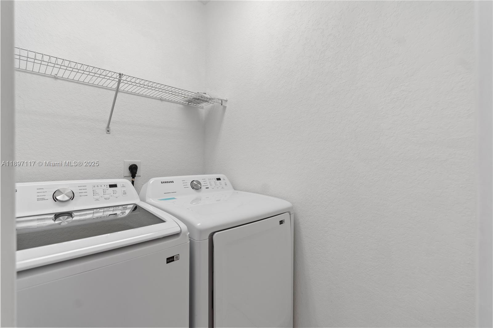 21396 Marina Cove Cir # J Unit: 17-J