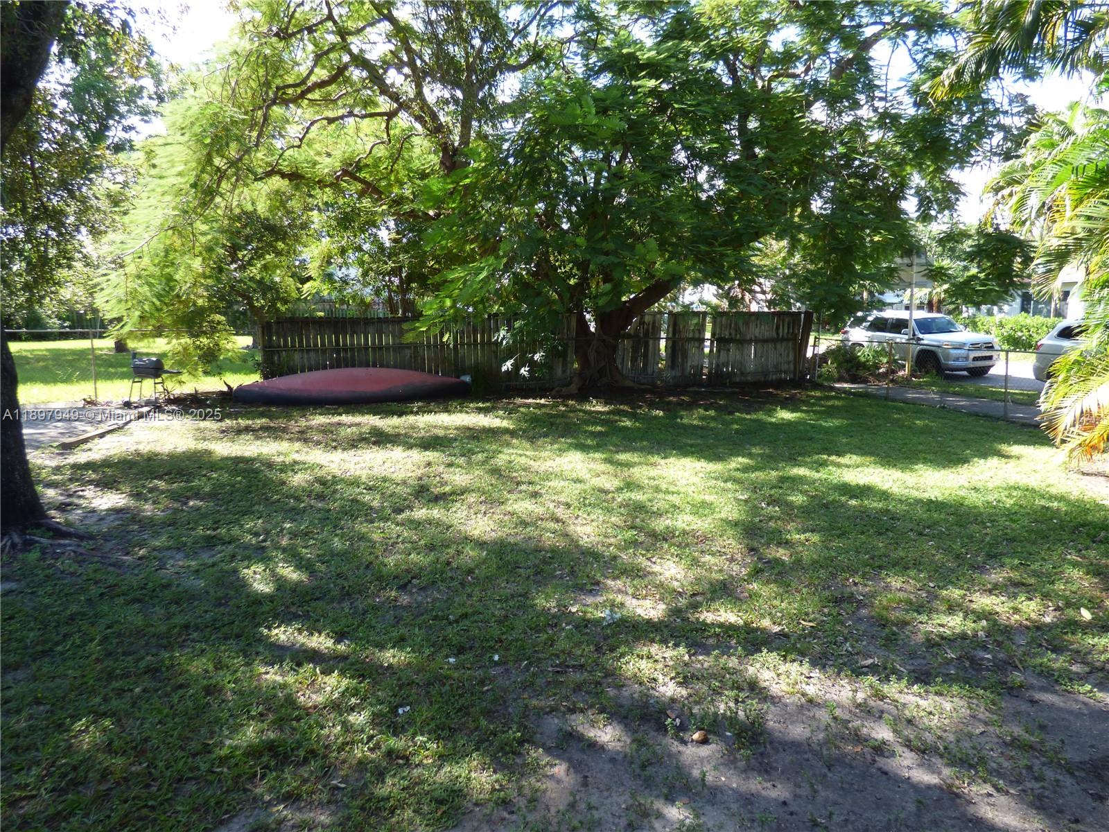 522 N 19th Ave # 1, Hollywood Unit: 1