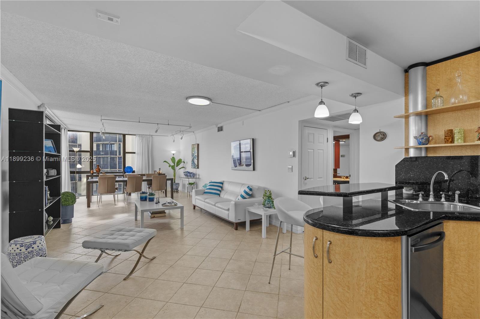 20379 W Country Club Dr # 2039, Aventura Unit: 2039