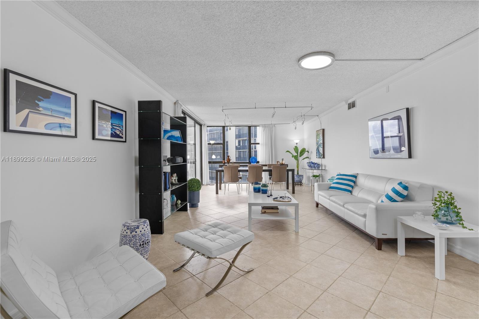 20379 W Country Club Dr # 2039, Aventura Unit: 2039