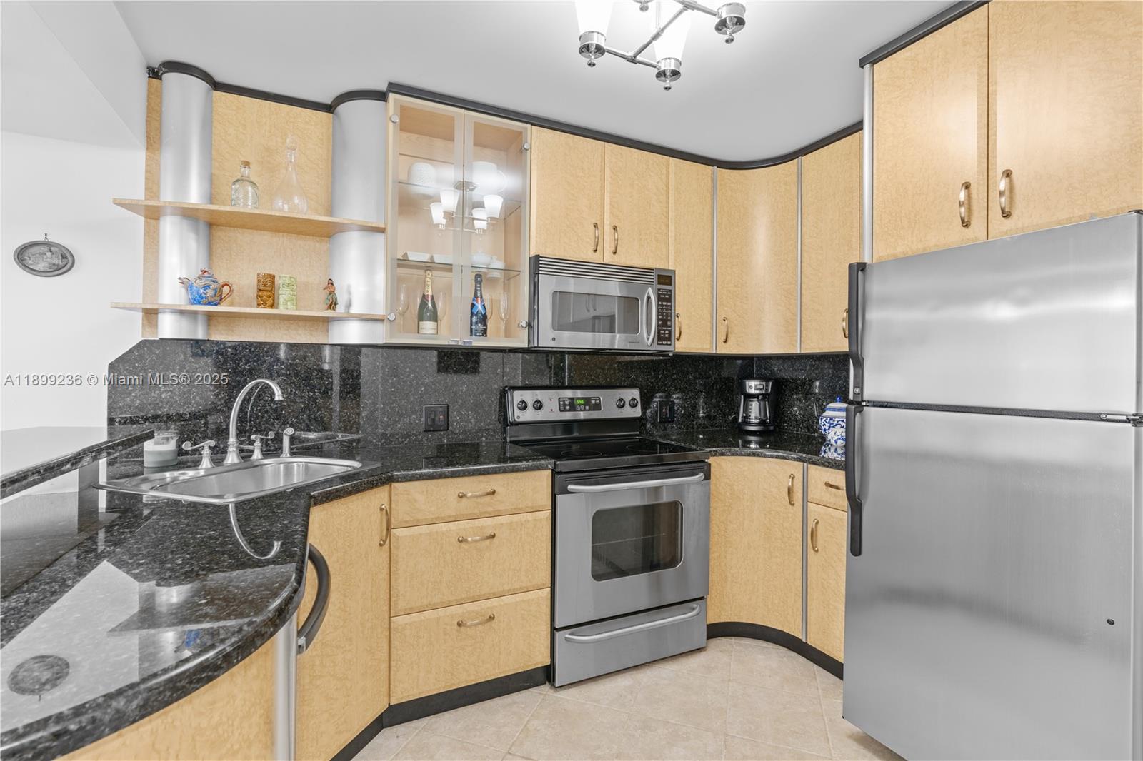 20379 W Country Club Dr # 2039, Aventura Unit: 2039