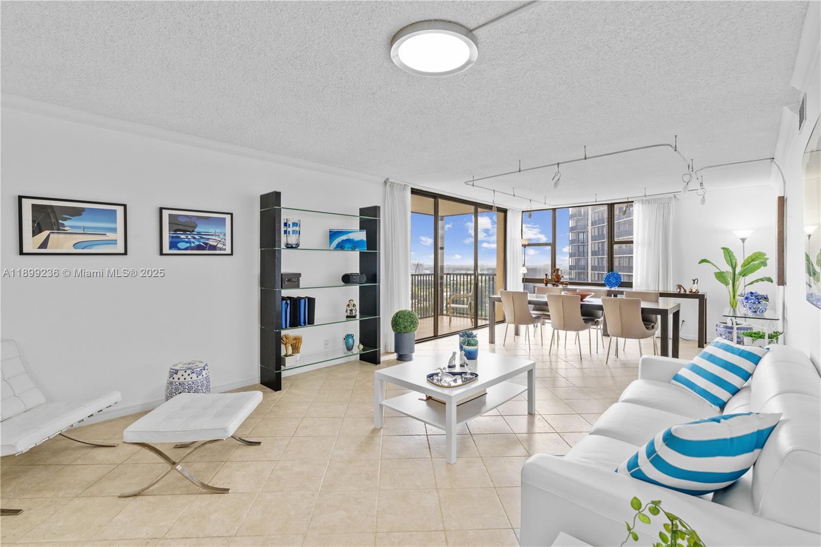 20379 W Country Club Dr # 2039, Aventura Unit: 2039