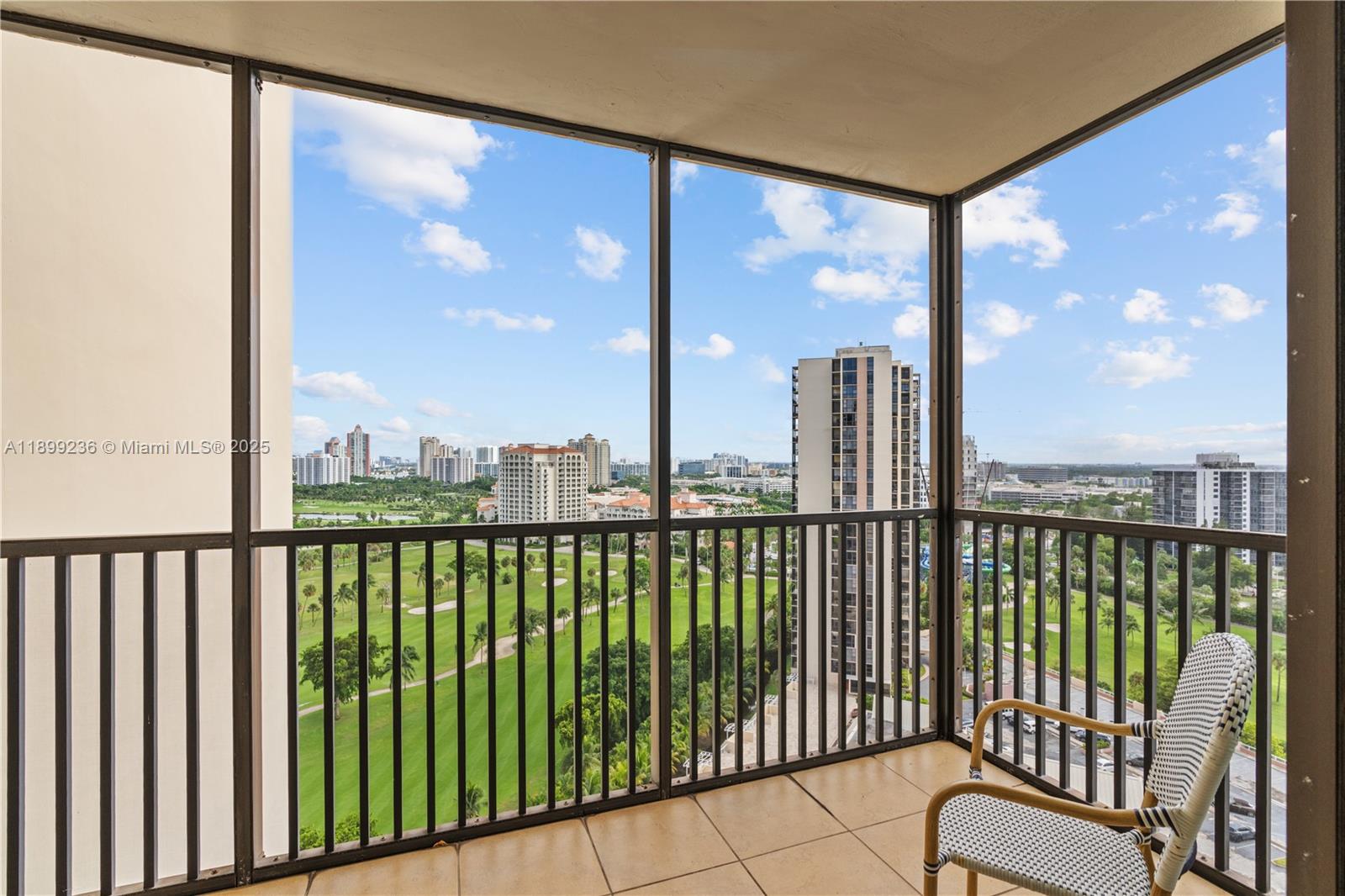 20379 W Country Club Dr # 2039, Aventura Unit: 2039