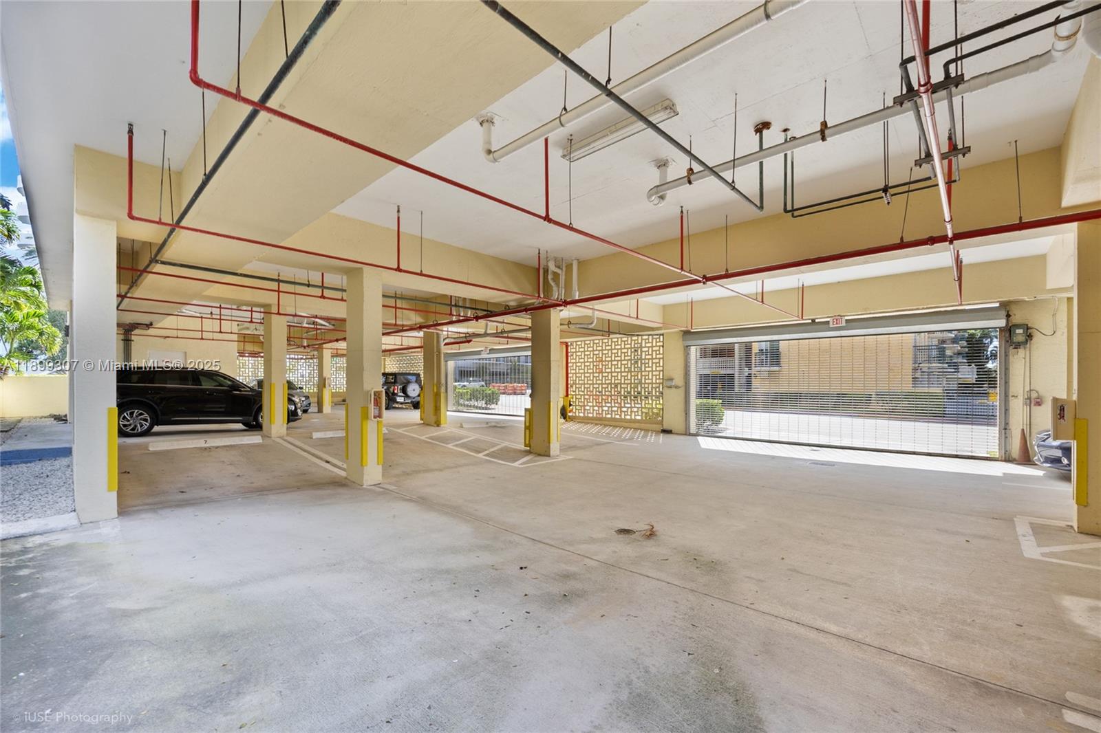 8900 Collins Ave # 301, Surfside Unit: 301