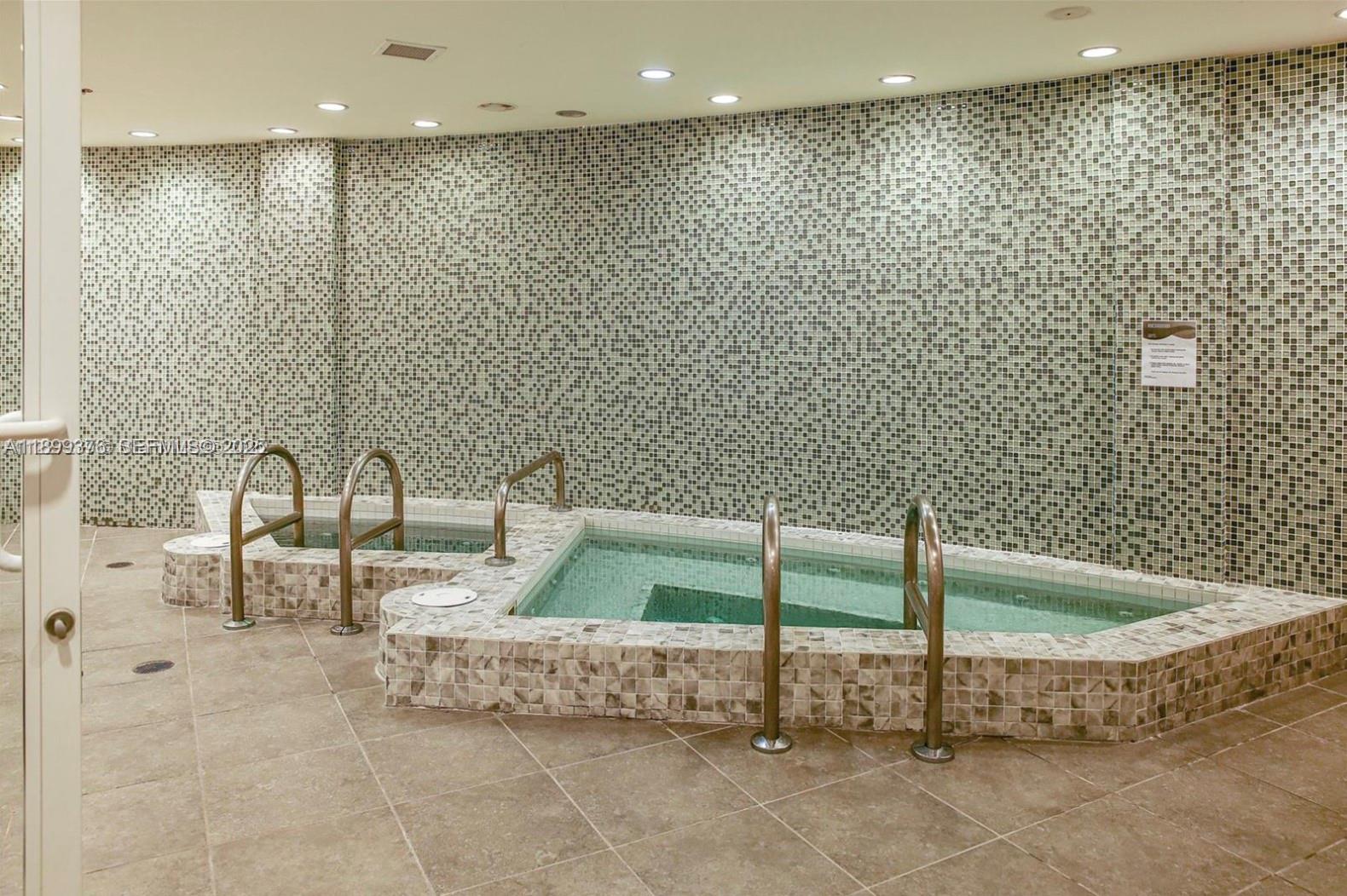 253 NE 2nd St # 226, Miami Unit: 226