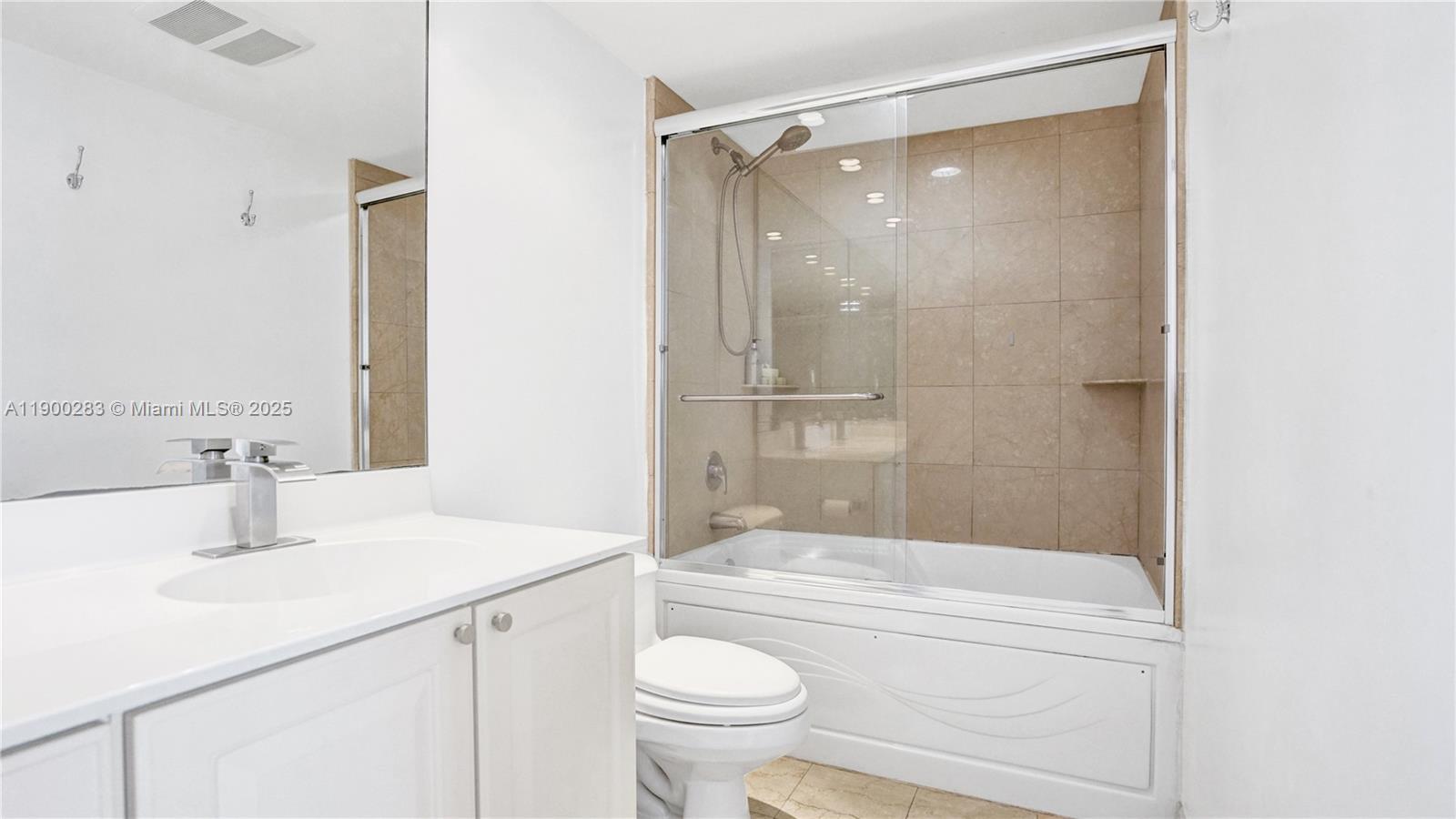 7330 Ocean Ter # B, Miami Beach Unit: 20-B