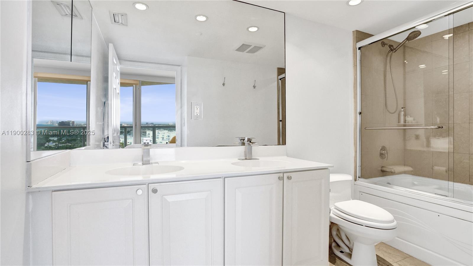 7330 Ocean Ter # B, Miami Beach Unit: 20-B