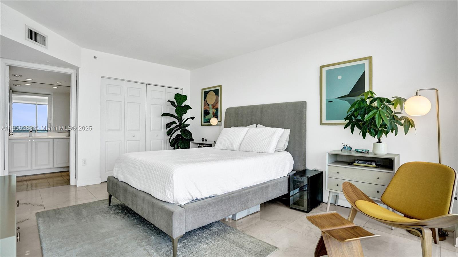 7330 Ocean Ter # B, Miami Beach Unit: 20-B