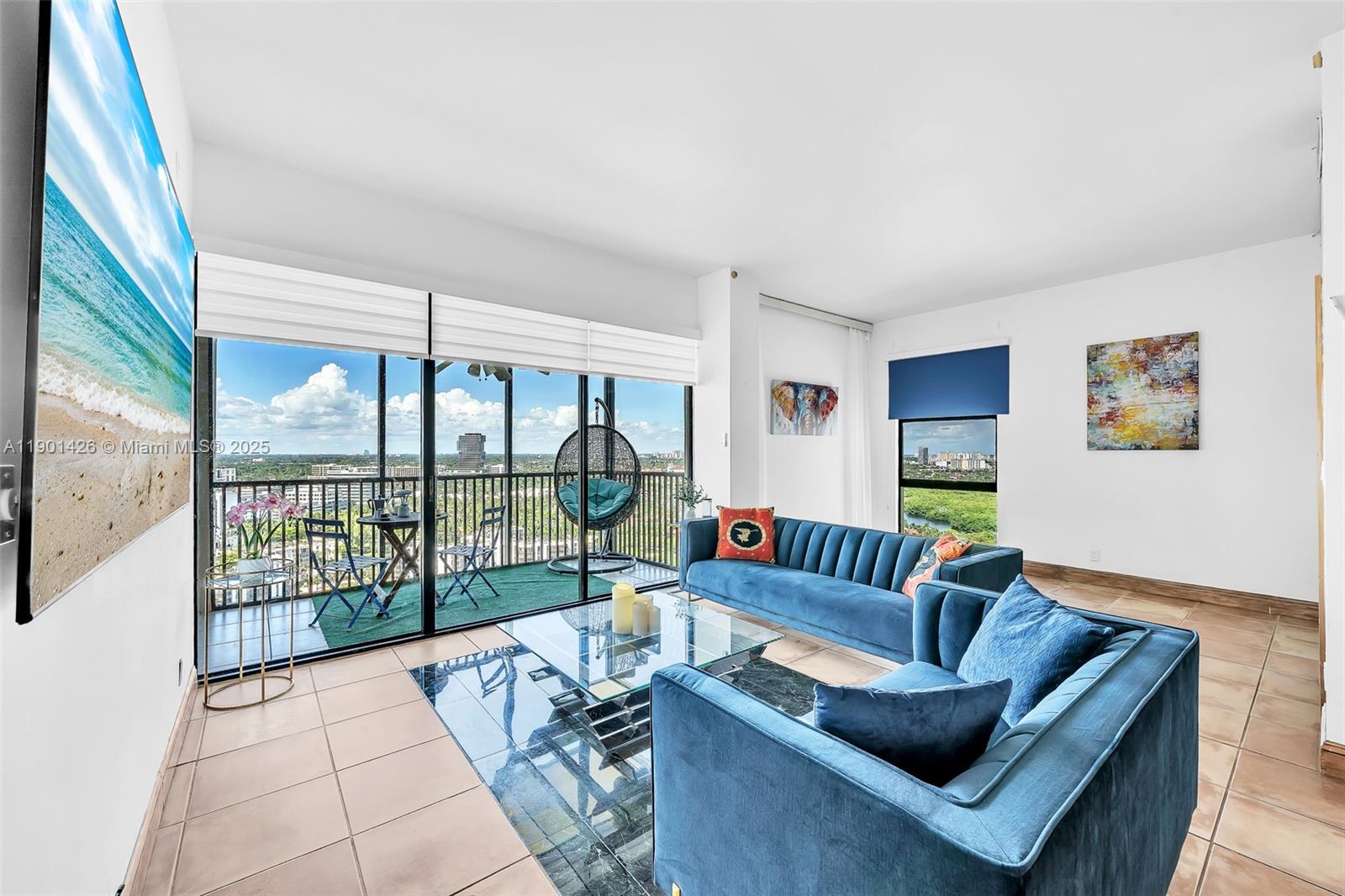 20301 W Country Club Dr, Aventura Unit: PH22