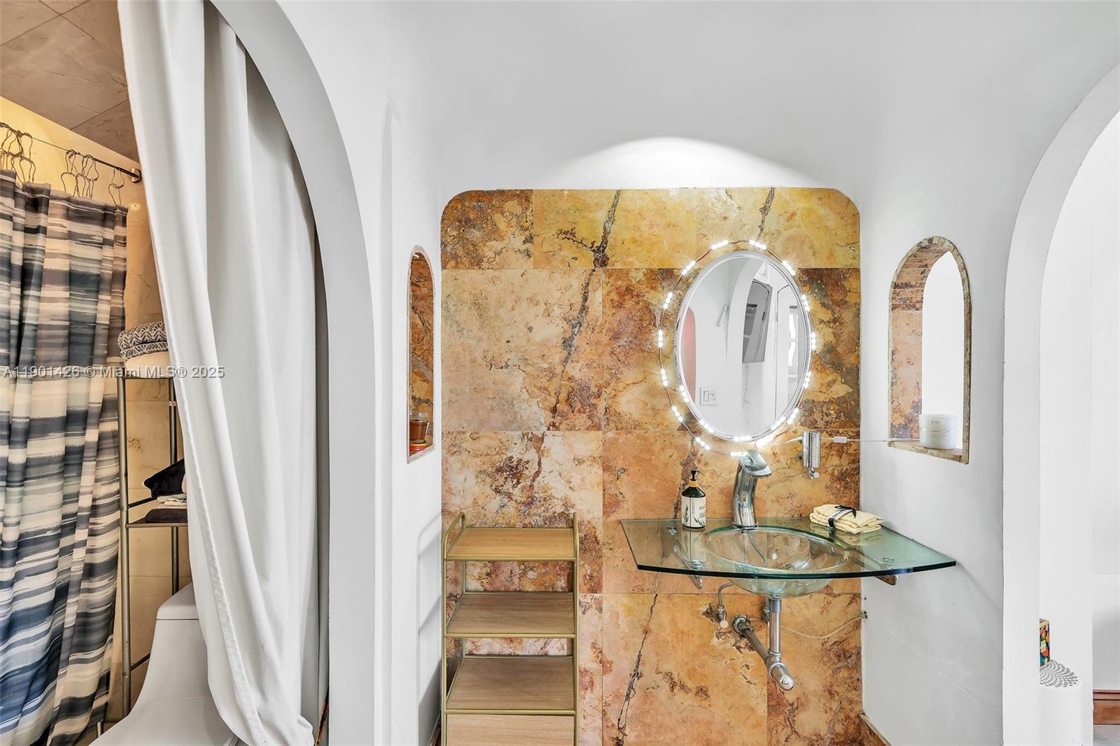 20301 W Country Club Dr, Aventura Unit: PH22