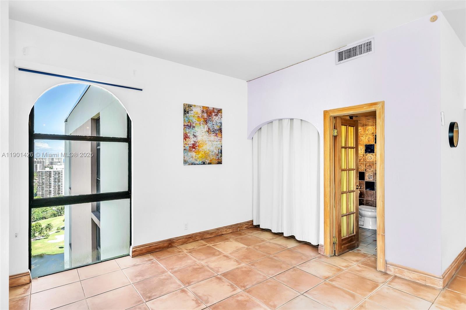 20301 W Country Club Dr, Aventura Unit: PH22