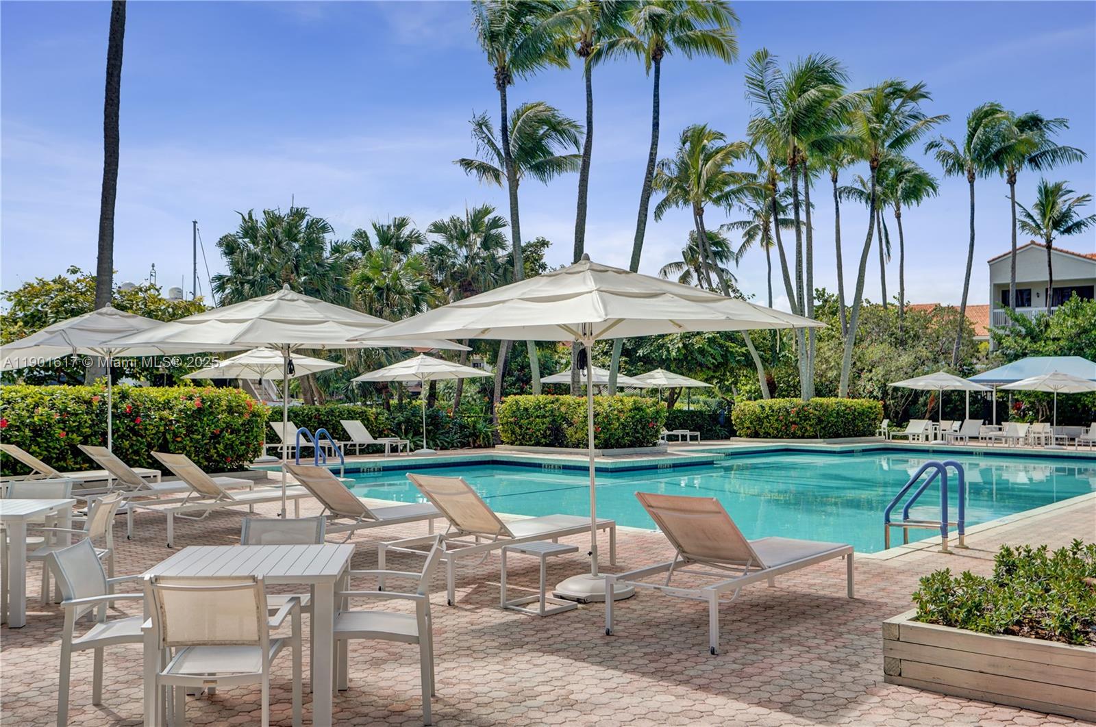 3610 Yacht Club Dr, Aventura Unit: PH07