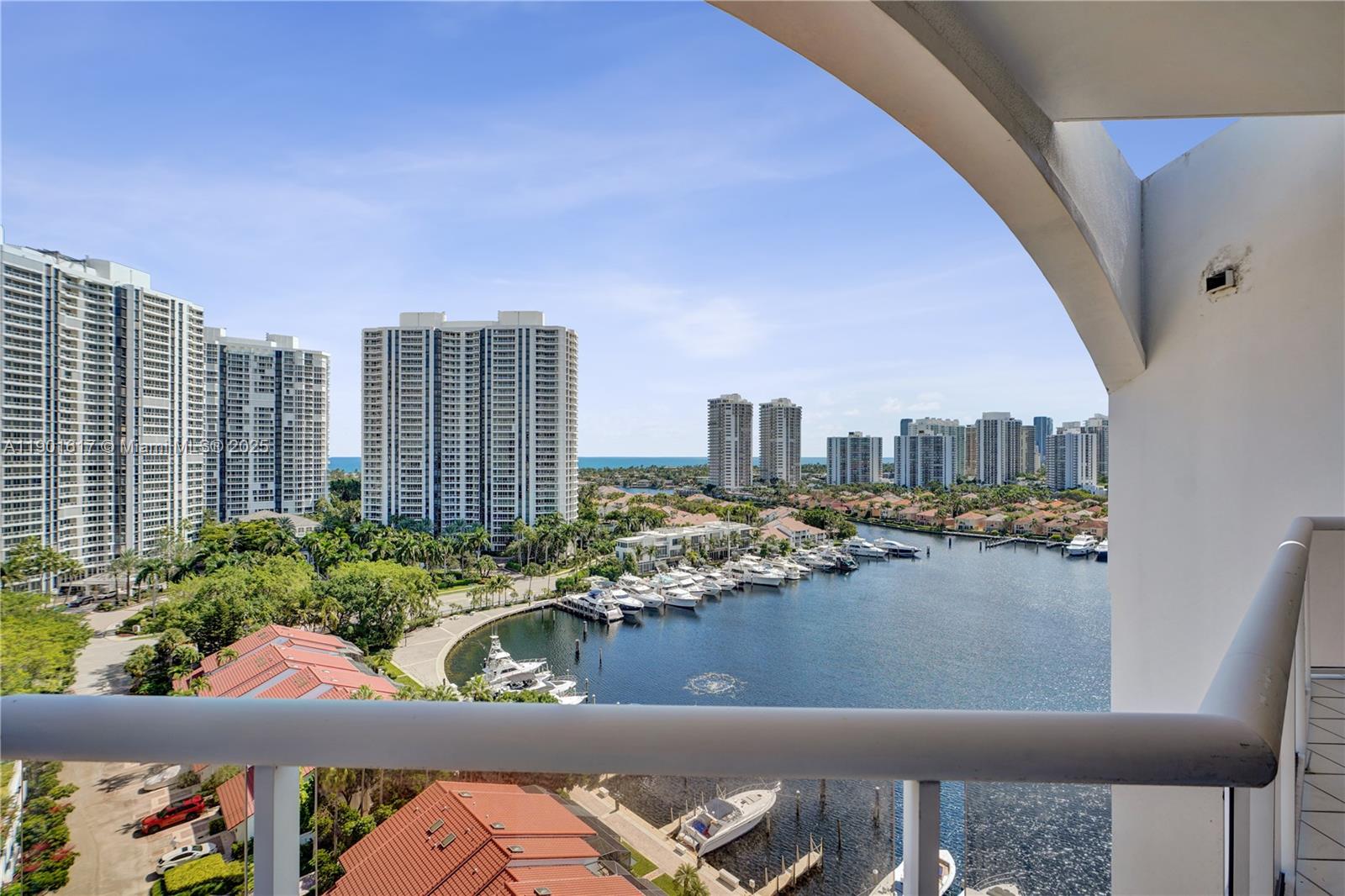 3610 Yacht Club Dr, Aventura Unit: PH07