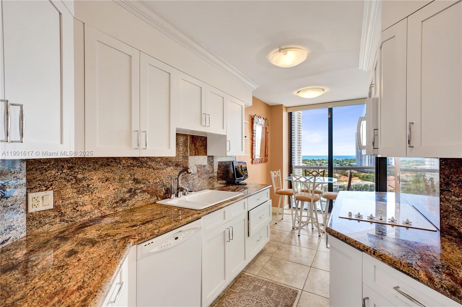 3610 Yacht Club Dr, Aventura Unit: PH07