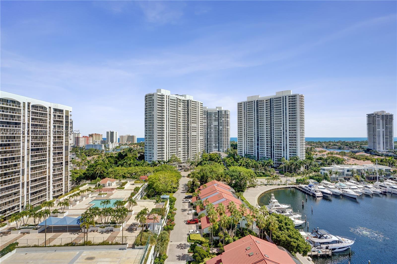3610 Yacht Club Dr, Aventura Unit: PH07