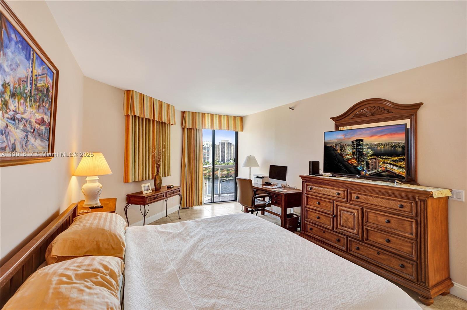 3610 Yacht Club Dr, Aventura Unit: PH07