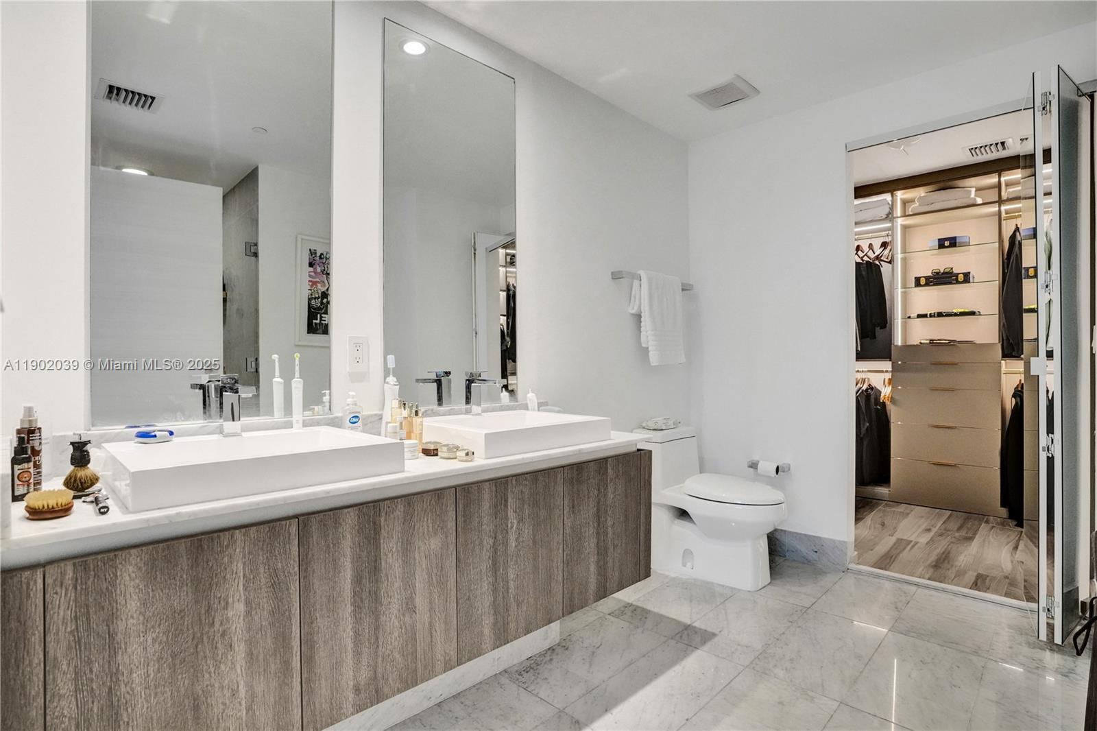 801 S Miami Ave # 2107, Miami Unit: 2107