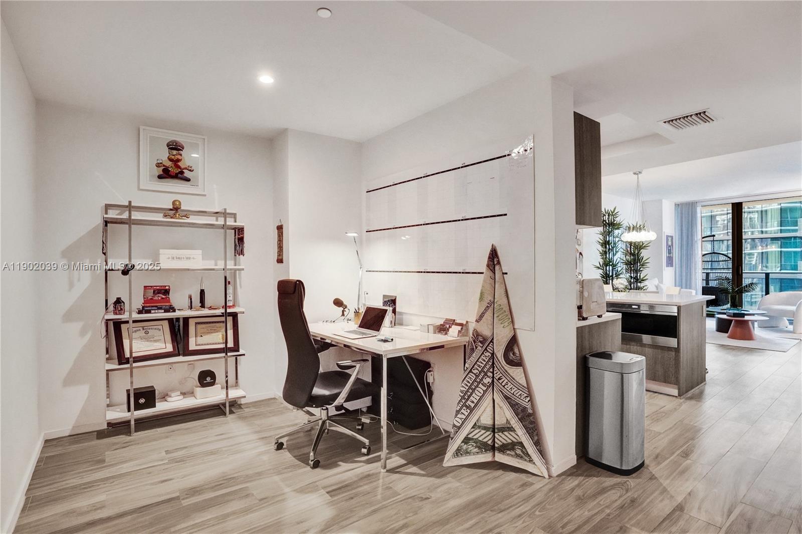 801 S Miami Ave # 2107, Miami Unit: 2107